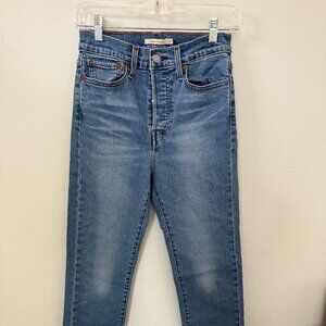 Levi's Wedgie Straight Size 27